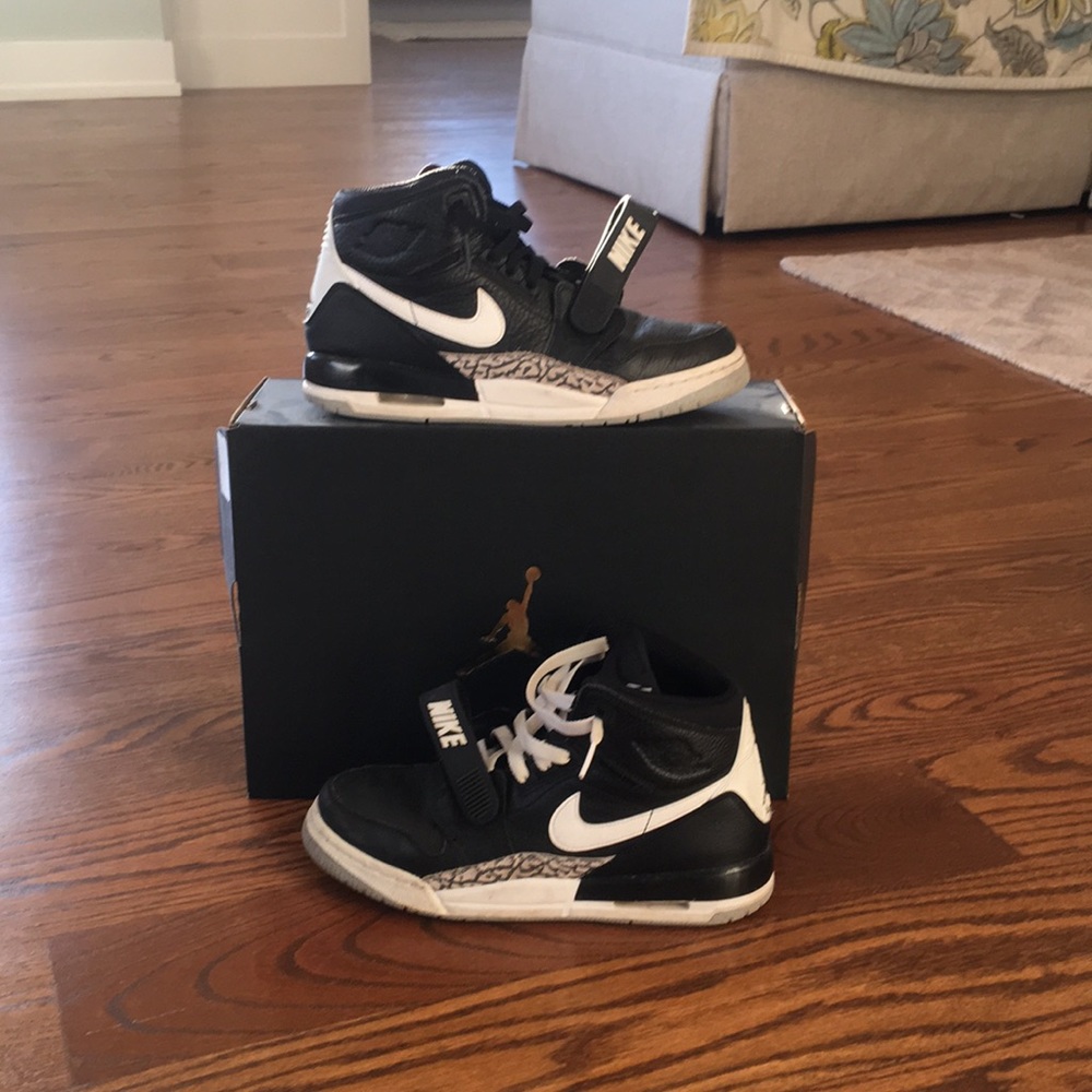 Jordan Legacy 312